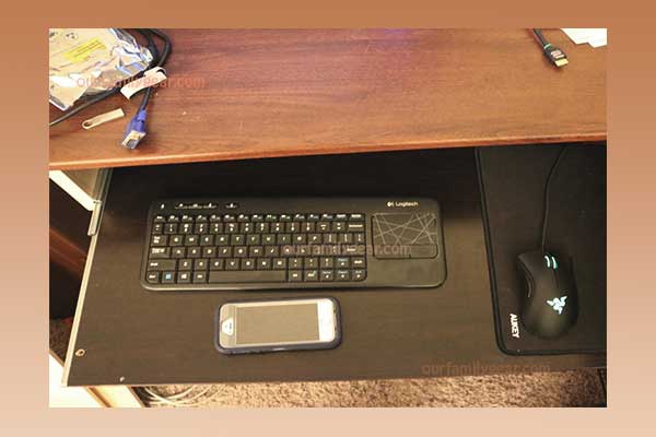 computer table with keyboard tray 