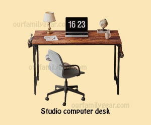 computer table
studio computer desk