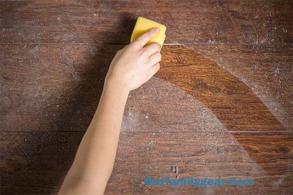 How to clean wood furniture